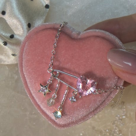 Heart pin charm necklace【R0506】