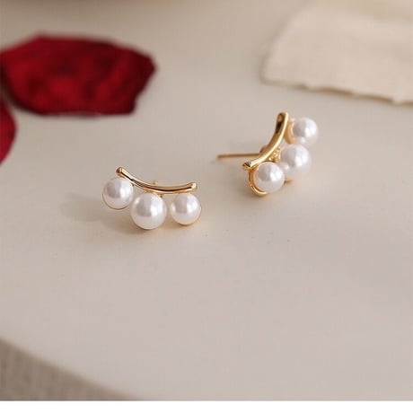 パール ライン ピアス【R0316】