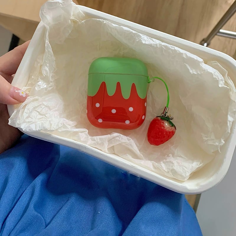 ストロベリーairpodsケース【P0089】 | MOA