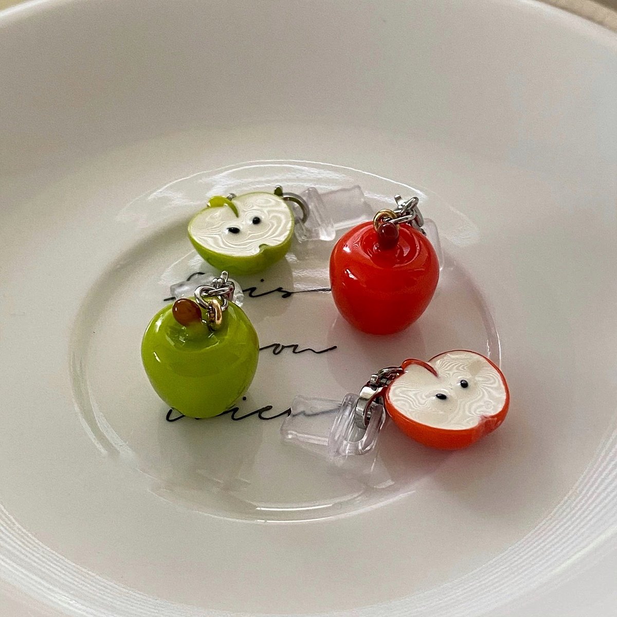 アップルコネクタチャーム【S0078】 | MOA