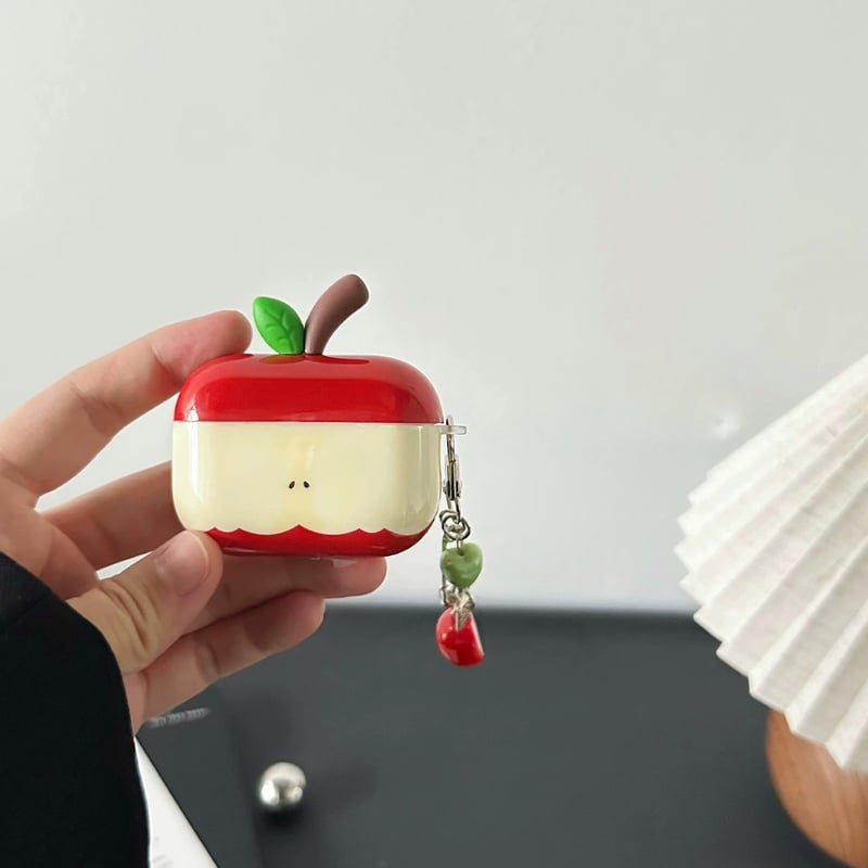 りんごチャームairpodsケース【P0087】 | MOA