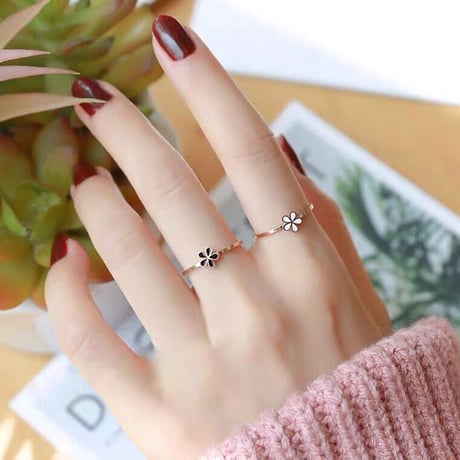 Petit flower ring 【R0011】