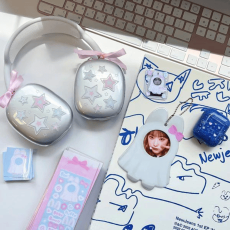 Mins Studios Ghost Bunny Card Holder   【K0001】
