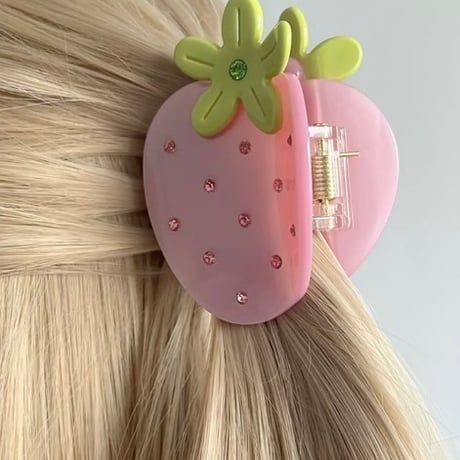 Strawberry hair pin【R0475】