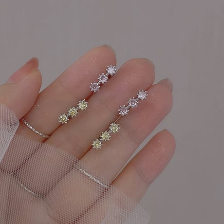 Flower foop pierce【R0390】