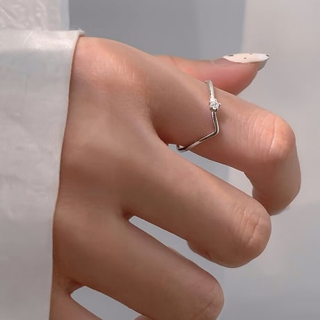V line ring 【R0138】