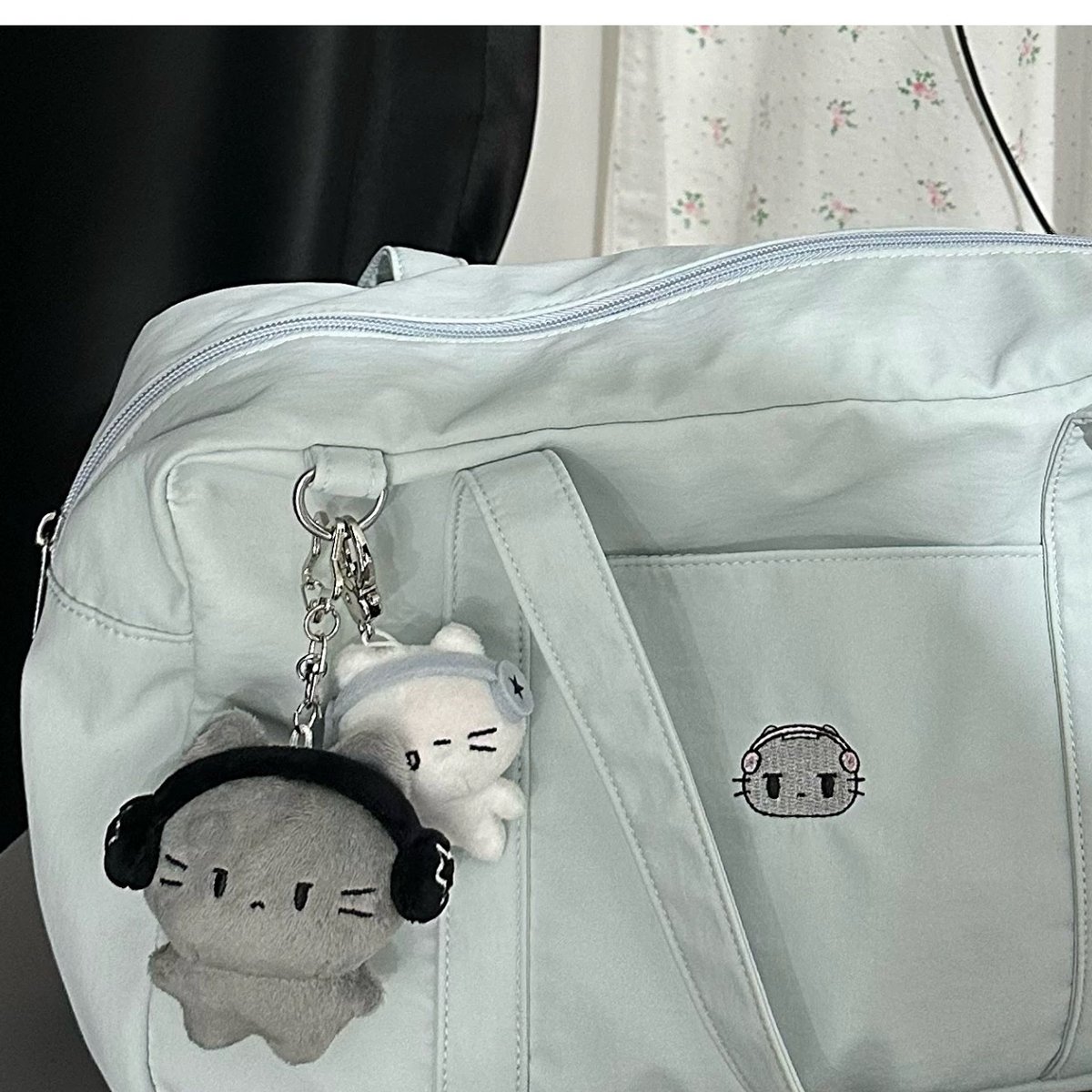 ヘッドホンねこちゃんキーホルダー【S0032】 | MOA