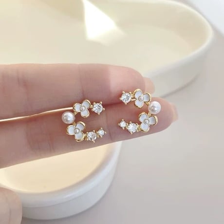 Flower pearl earrings 【R0367】