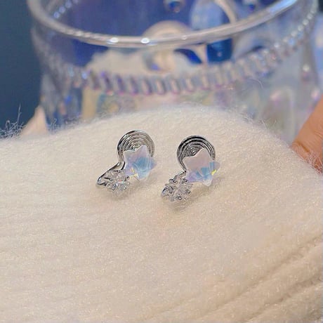 Aurora star earring【R0546】