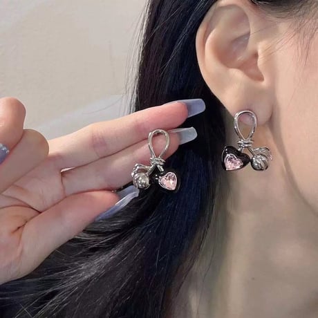 Cherry heart earring【R0428】