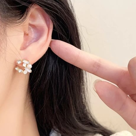 Flower pearl earrings 【R0367】