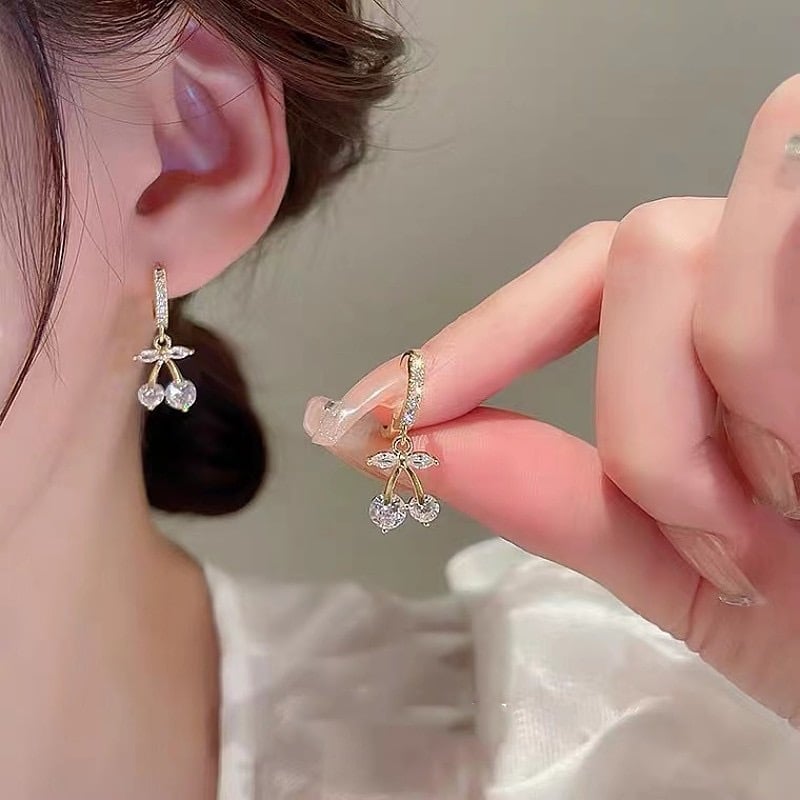 Cherry hoop pierce【R0477】 | MOA Cherry hoop pierce【R0477】 | MOA