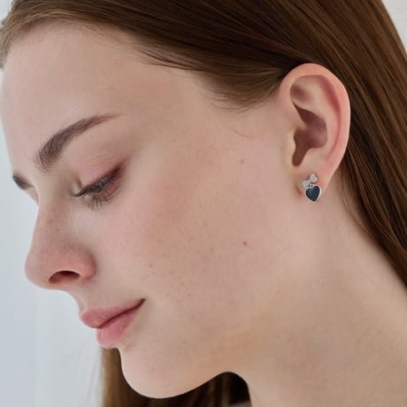 RIBBON BLACK HEART PIERCE【R0398】