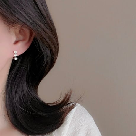 Flower foop pierce【R0390】