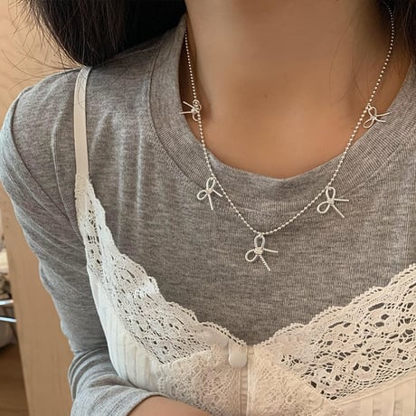 Silver ribbon necklace【R0437】