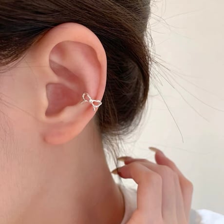 Cute ribbon ear cuff【R0542】