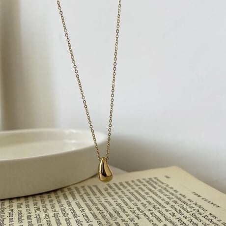 Tear necklace【R0182】