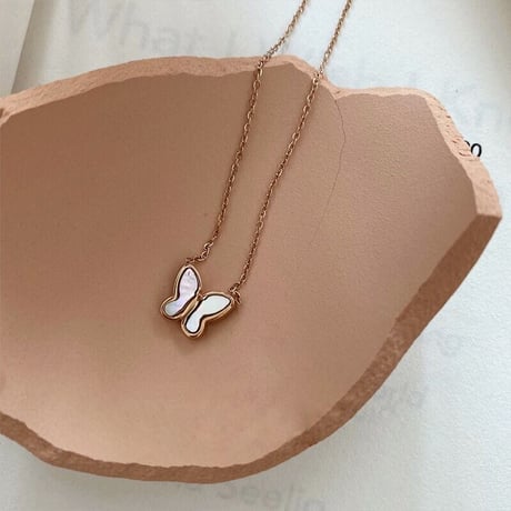 Butterfly shell necklace【R0160】