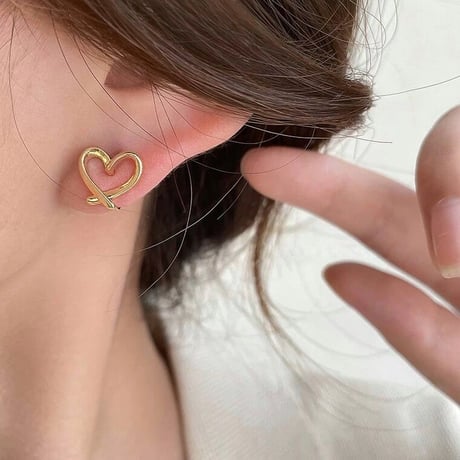 Heart earrings【R0366】