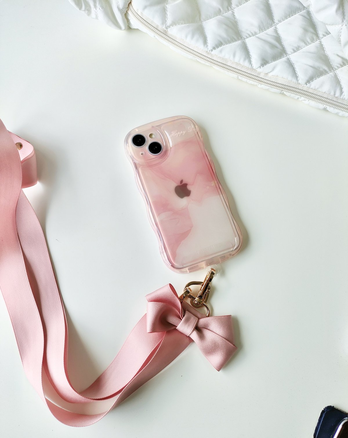 Society6 iPhoneケース マジェンダ マーブル ピンク fit=scale-down,w=1200