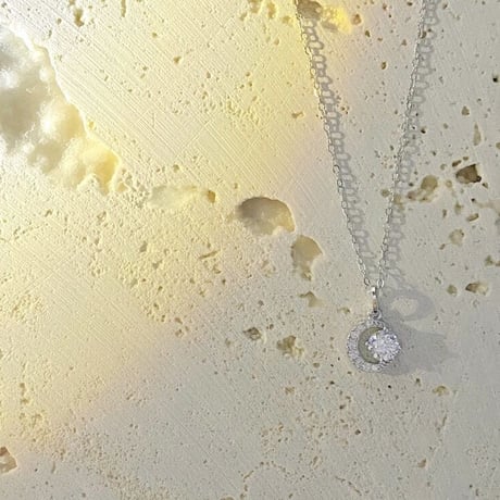 Moon necklace 【R0141】