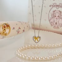 Gold ribbon heart necklace【R0433】