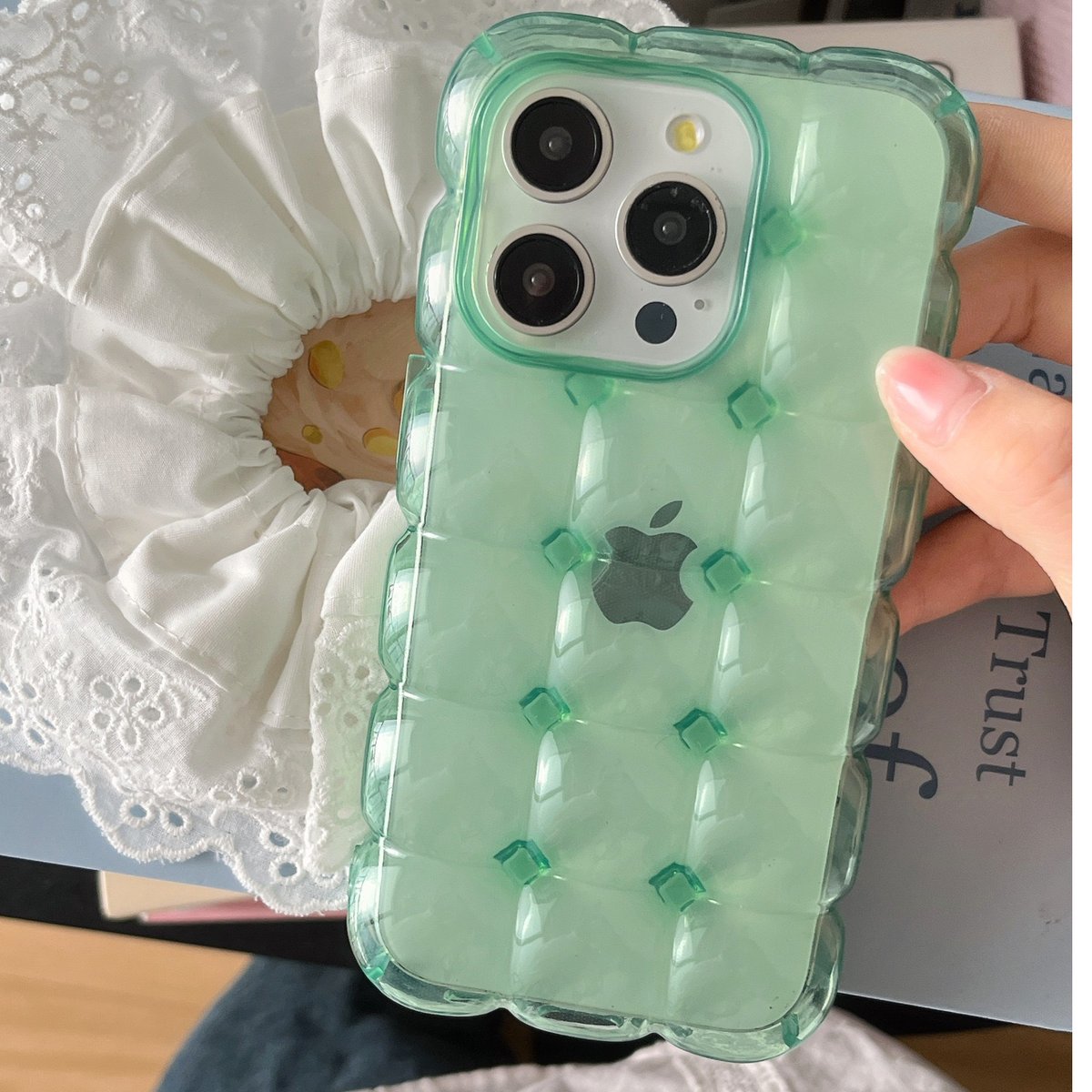 iPhone15ケース　ぽこぽこケース　リンコレ 🥚🛸≈ ぽこぽこiphoneケースに まさかのリンコレが入ったー