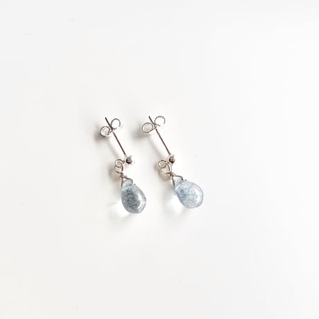 Clear teardrop pierce【R0104】