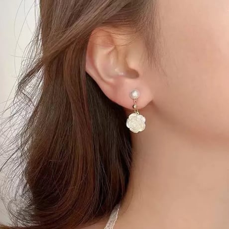 CATEGORY イヤリング | MOA