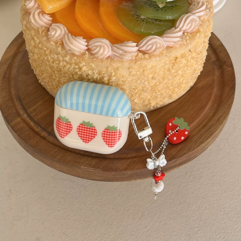 ストライプいちごairpodsケース【P0088】 | MOA