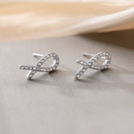 Cross pierce【R0118】