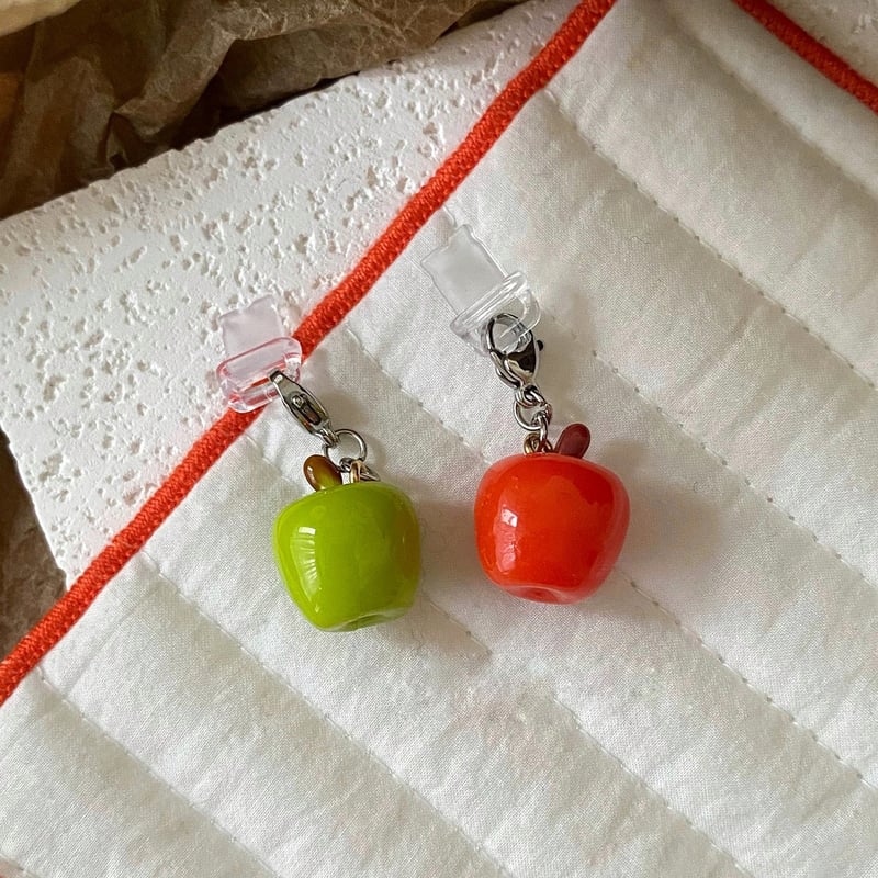 アップルコネクタチャーム【S0078】 | MOA