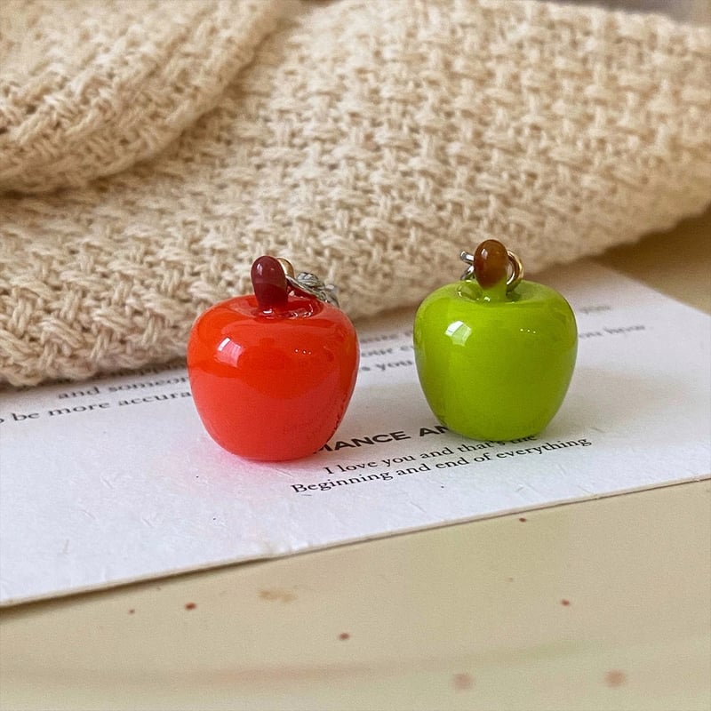 アップルコネクタチャーム【S0078】 | MOA