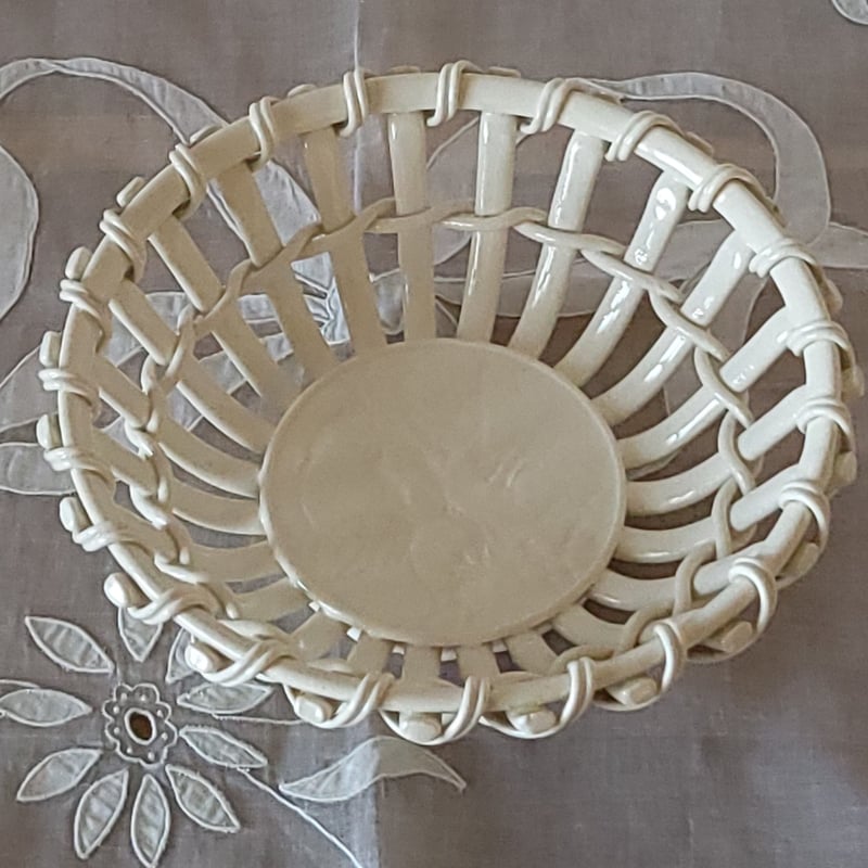 サルグミンヌ Sarregumines レース リボン パニエプレート【B