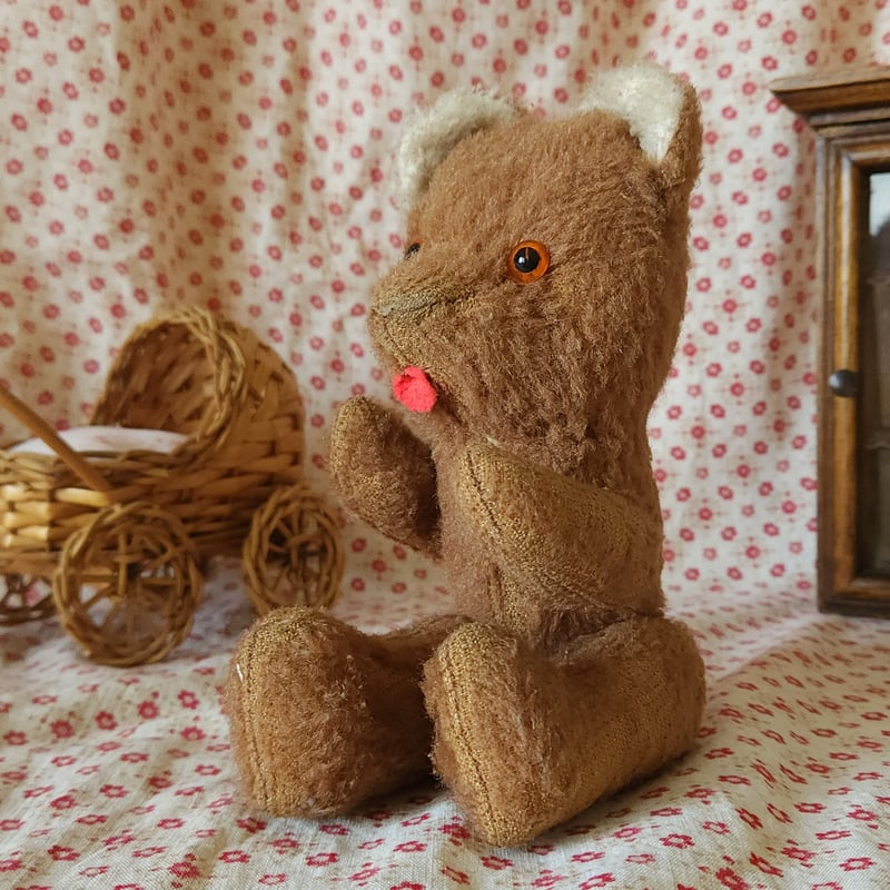 舌をしまい忘れたピーナッツベアちゃん | リボンときどきネコ