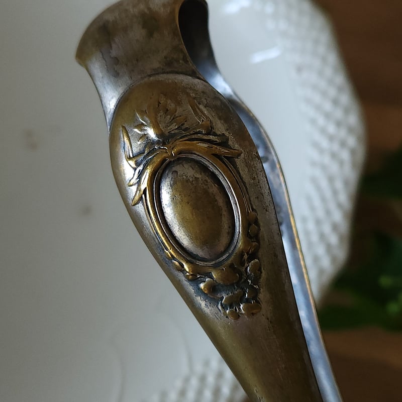 ドイツ】透かしのシュガートング【純銀】 9cm シュガートング – 堺刀司