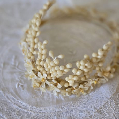 ワックスフラワーのヘッドドレス