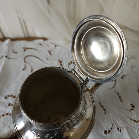 モノグラム入りカフェティエール