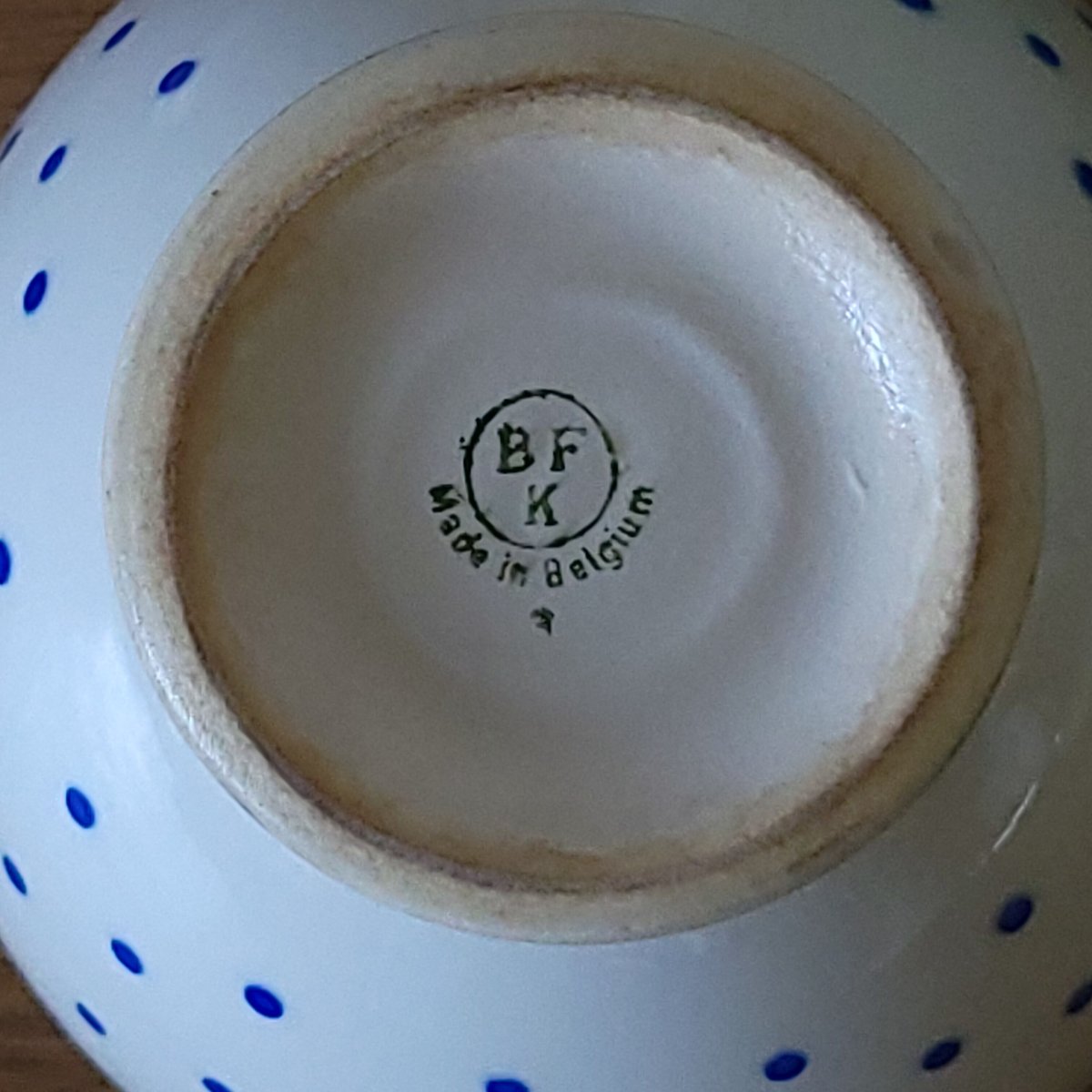 B.F.K ドットのカフェオレボウル | リボンときどきネコ