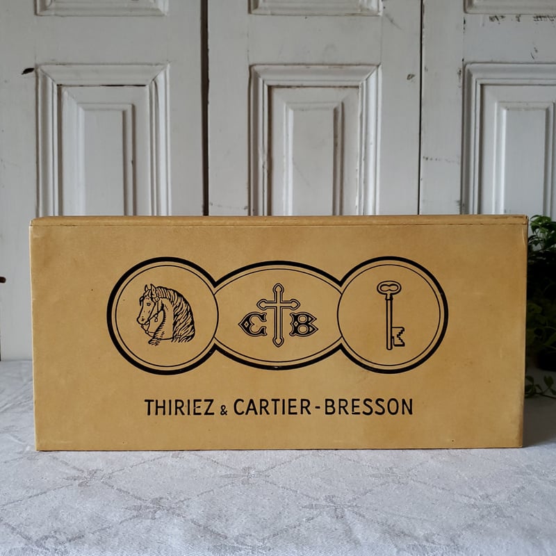 カルティエブレッソンの3段ドロワー | リボンときどきネコ 