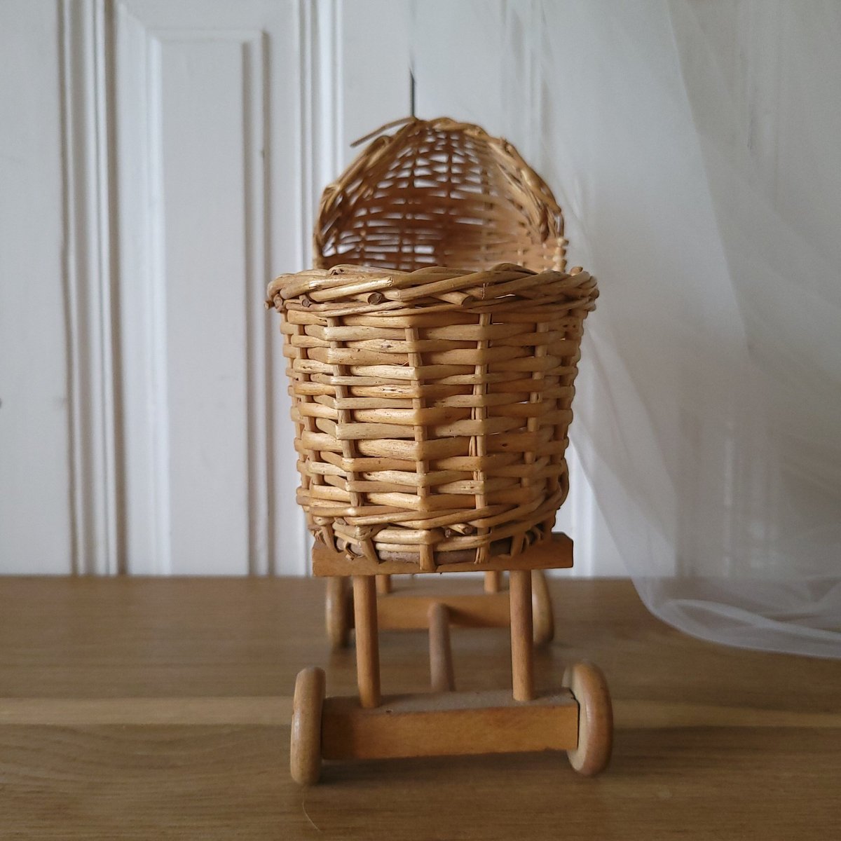 【希少品】アンティークデザイン ディスプレイ用・ドール用　バギー　カート 希少品】アンティークデザイン ディスプレイ用・ドール用 バギー