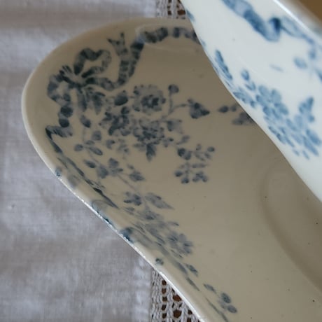 LONGWY(ロンウィ)リボンガーランドのソーシエール