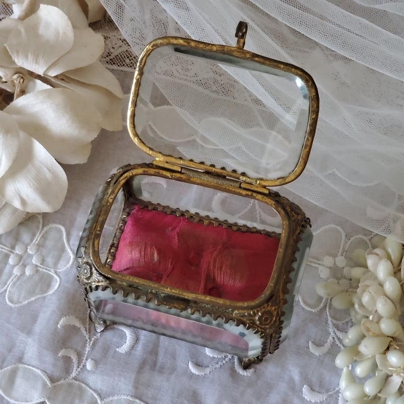 優れる vintage Jewelry box ୨୧ ガラス製 ジュエリーボックス 