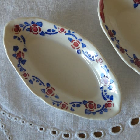 クレイユモントロー | STORES