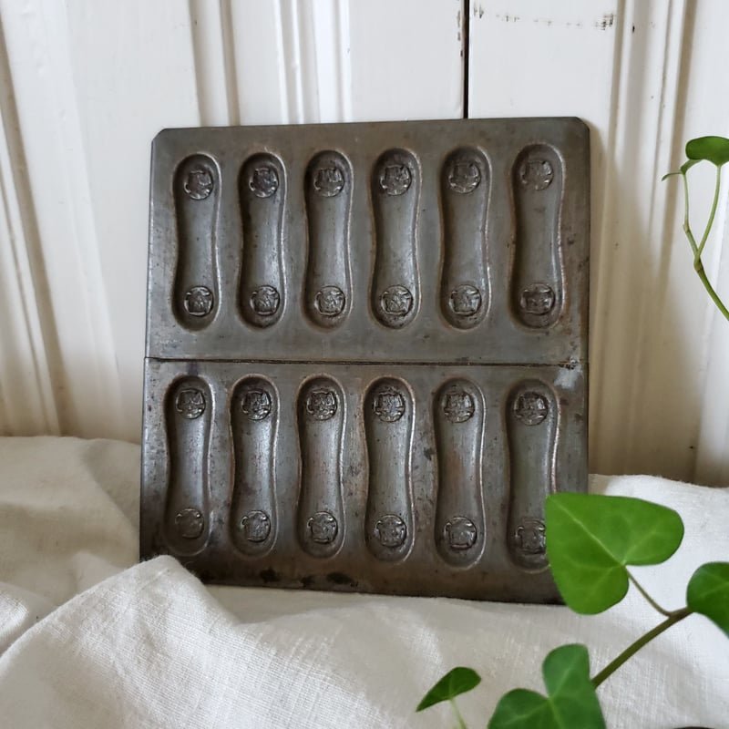 イギリス アンティーク チョコレートモールド ラングドシャ フランス 猫 イギリス アンティーク チョコレートモールド ラングドシャ