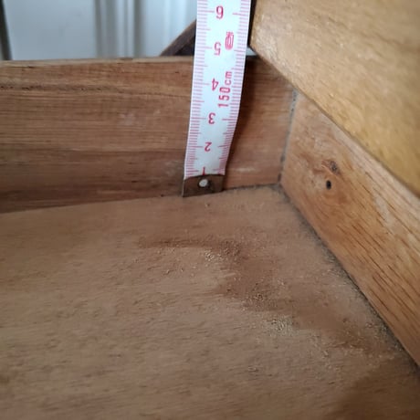 脚付きソーイングボックス