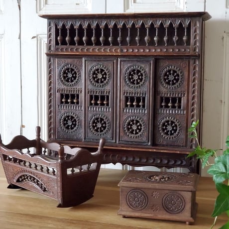 ブルターニュ家具 Lit Clos ミニチュア