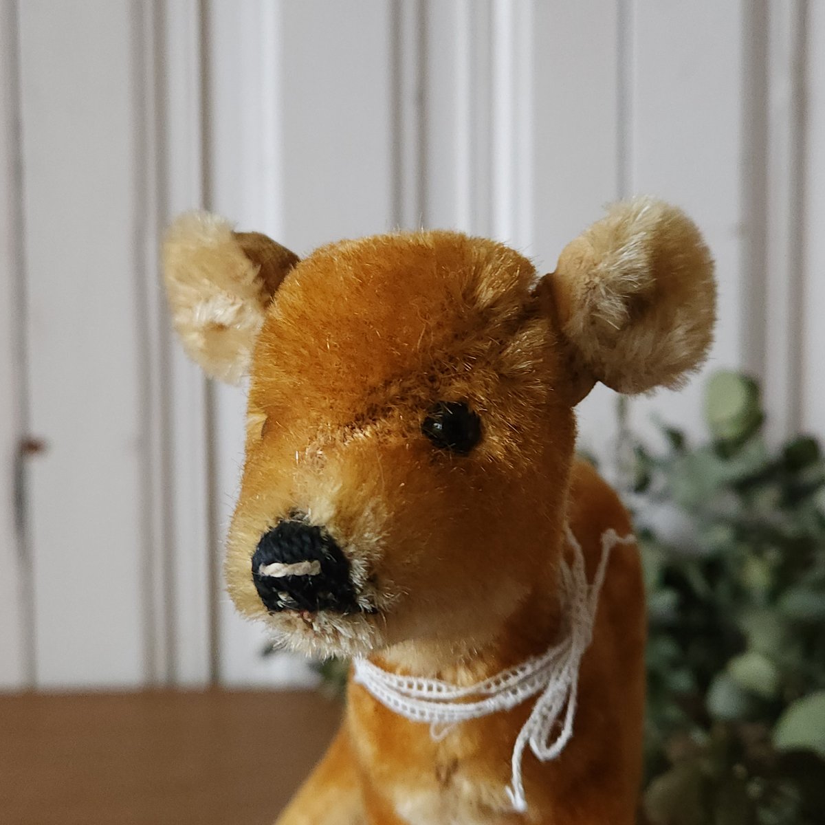 シュタイフ　子鹿ぬいぐるみ　ドイツシュタイフ箱付き シュタイフ子鹿ぬいぐるみドイツシュタイフ箱付き
