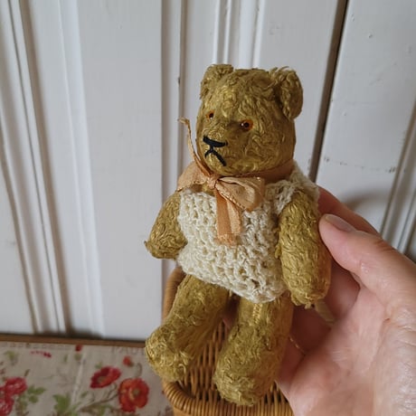 お口がへの字のしっかりクマちゃん