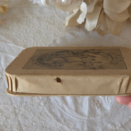 ドラジェボックス お菓子の紙箱/セピア